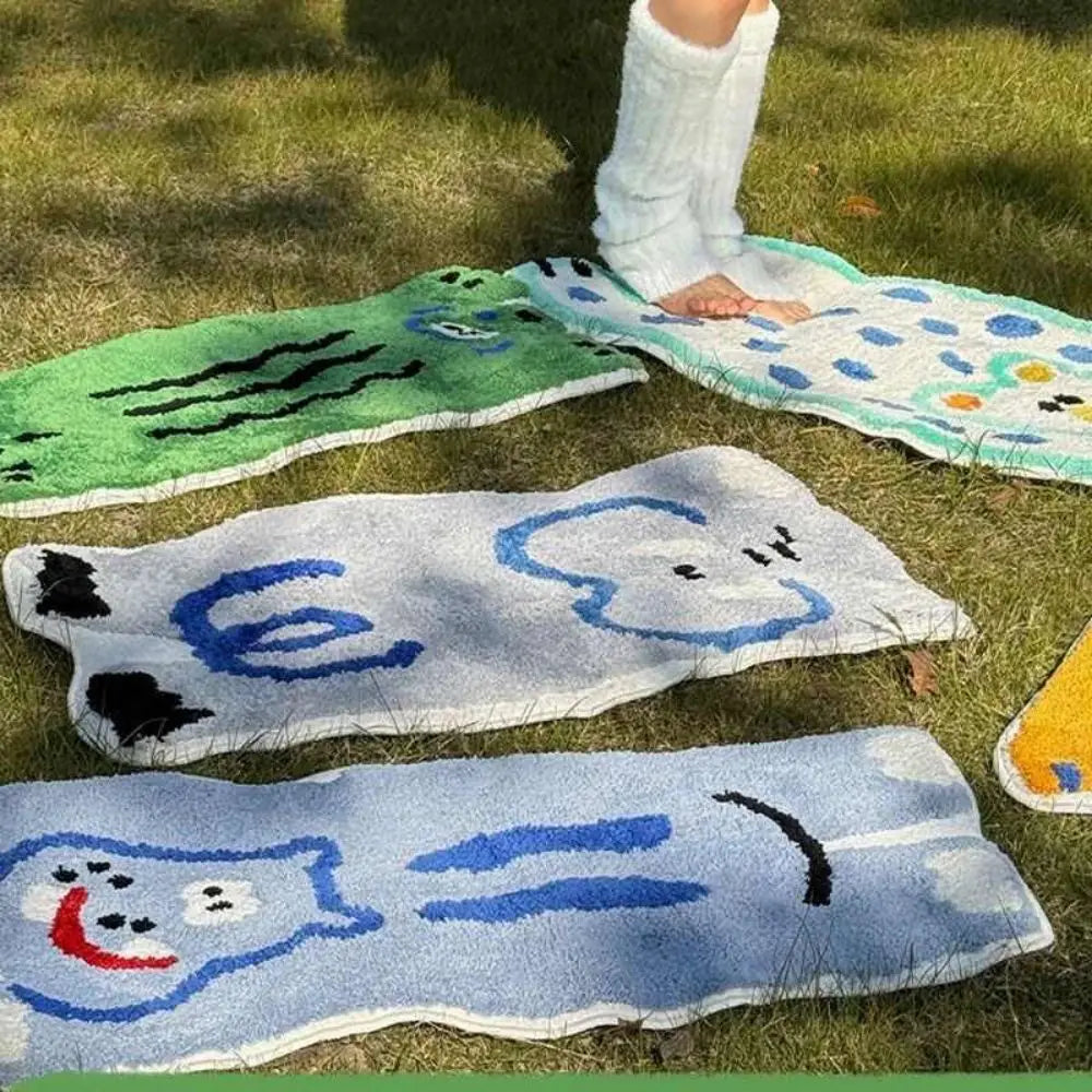 Vikama Cartoon Animal Imitation Cashmere Rug Comfortable Soft Bedroom Bed Blanket Housewarming Children Gift Home Decor